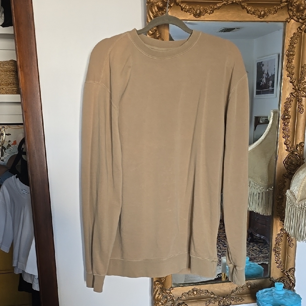 Oversived Cozy Women's Sweatshirt